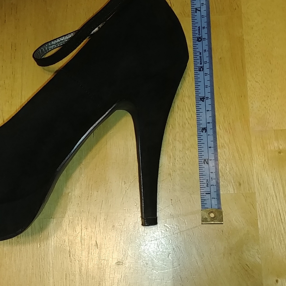Maurices 4in Black Dress Heels Size 9 - Picture 6 of 8
